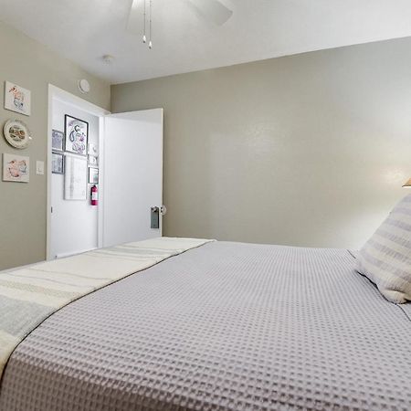 Arlington Home With Patio, Walk To Atandt Stadium! Exterior foto