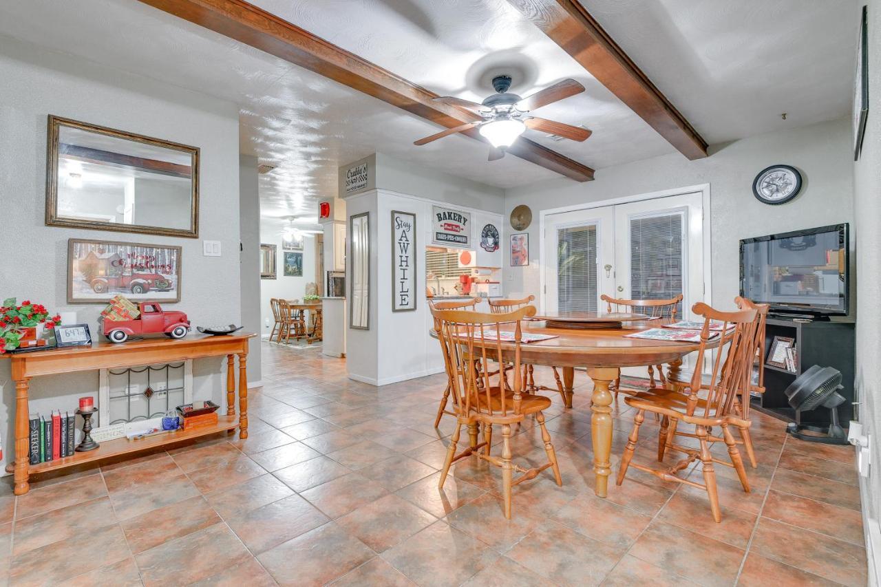Arlington Home With Patio, Walk To Atandt Stadium! Exterior foto