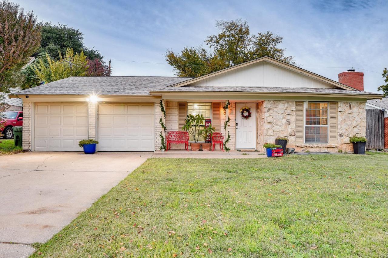 Arlington Home With Patio, Walk To Atandt Stadium! Exterior foto